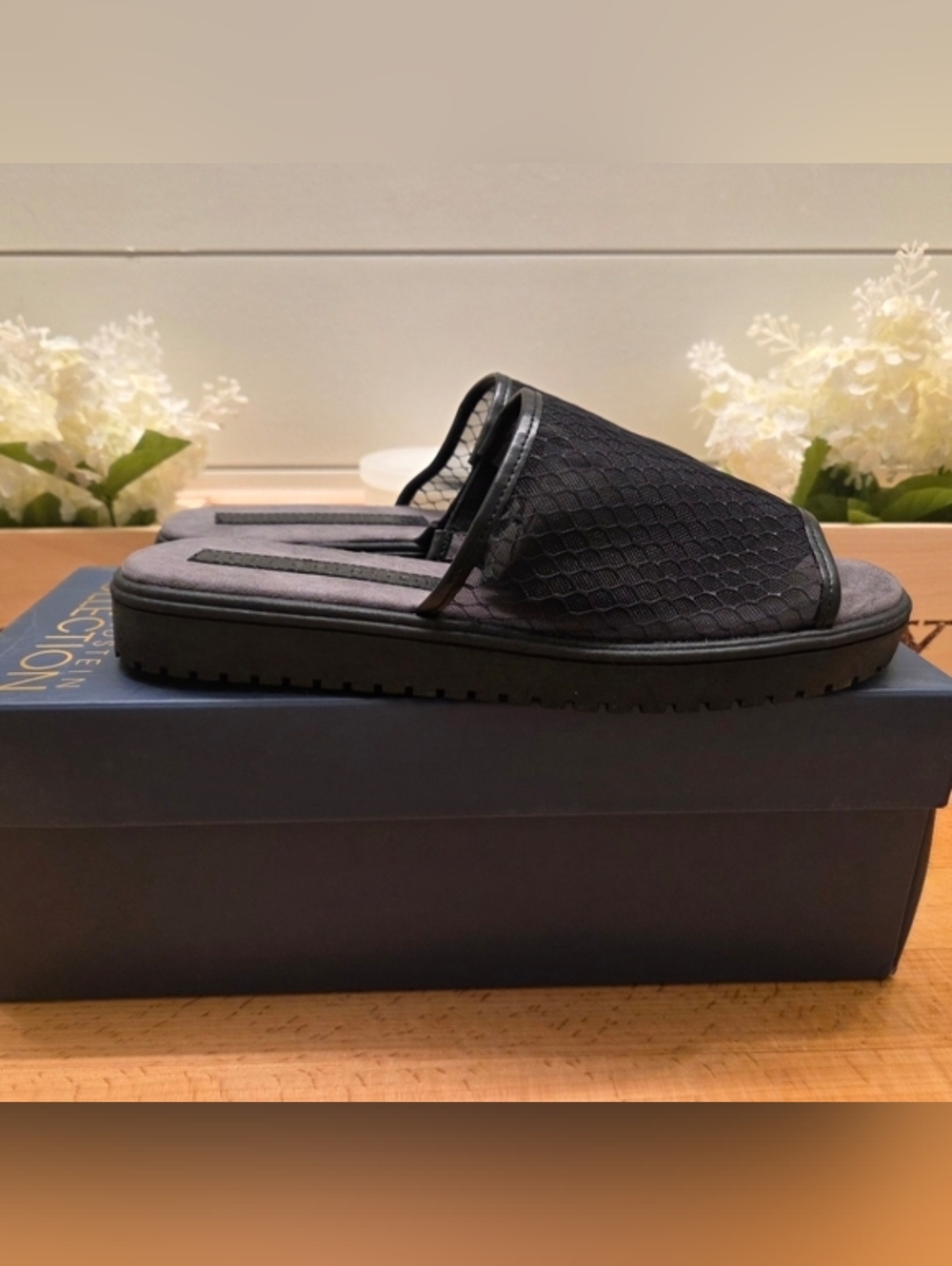 Lori Goldstein Rufio Mesh Slide Sandals Black Fishnet Women’s Size 7
